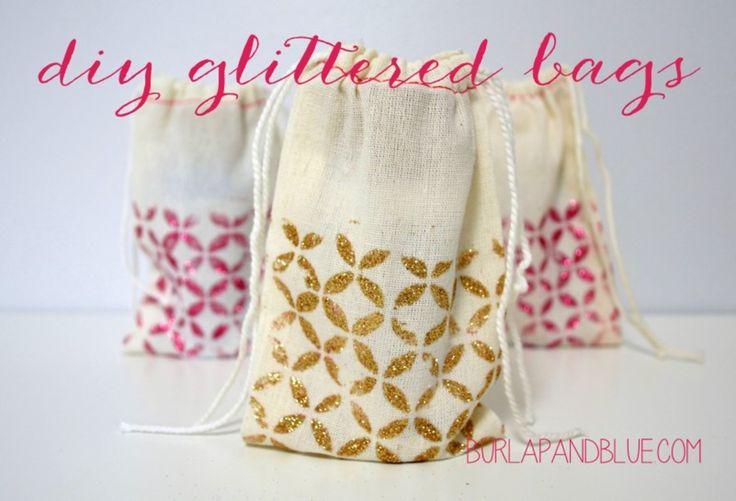 Свадьба - DIY Glittered Bags 
