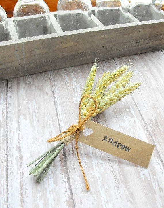 Mariage - WHEAT PLACE CARDS- Country Wedding-Autumn Fall Home Decor-Wheat Sheaf Place Cards-Fall Wedding-Table Setting-Wedding Favors-Set Of 5