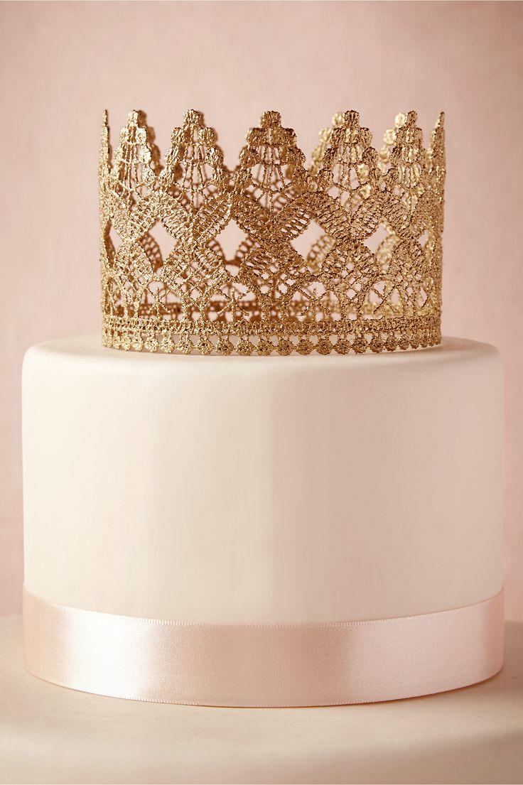 Свадьба - Crowned Cake Topper
