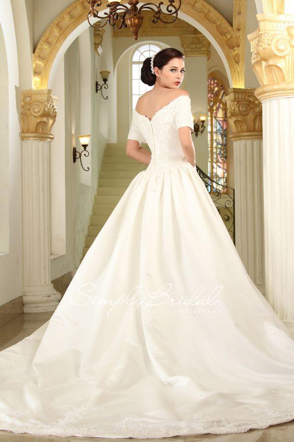 زفاف - SimplyBridal’s Favorite Fall 2014 Wedding Gown Trends