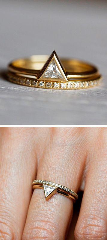 Hochzeit - Diamond Wedding Ring Set With Trillion Diamond, Wedding Eternity Ring, Trillion Diamond Set