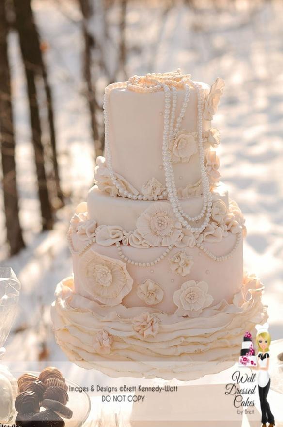 Mariage - White & Gold Wedding Cakes