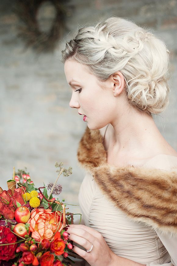 Hochzeit - 10 Beautiful Autumn Brides