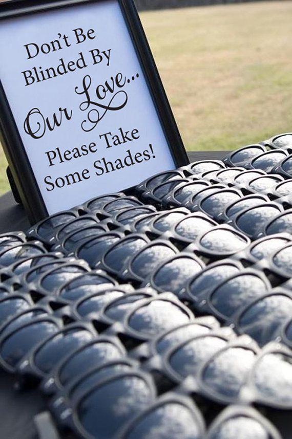 Mariage - Don't Be Blinded By Our Love, Wedding Sunglasses Sign, Outdoor Wedding, Beach Wedding Sign, Wedding Signs, Rustic Wedding