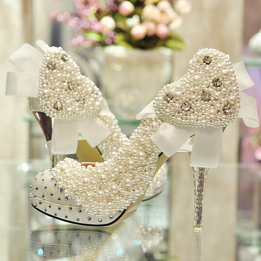 Mariage - Romantic heart pearl rhinestone wedding shoes diy shoes married formal dress banquet stage shoes 4142 customize