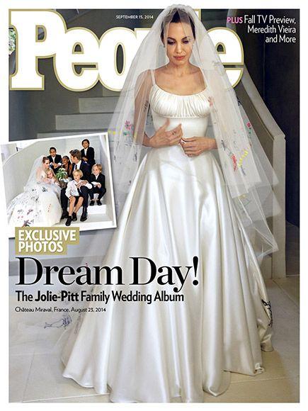 Hochzeit - See The First Photos Of Brad And Angelina's Wedding!