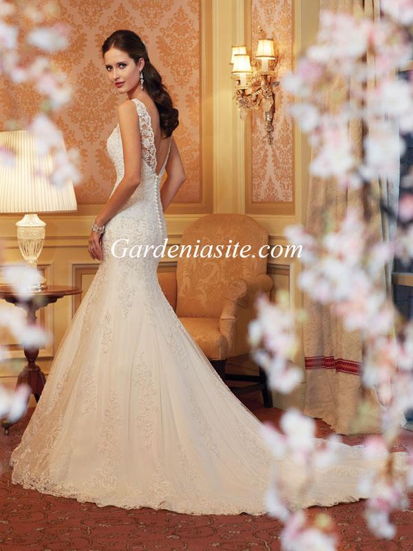Hochzeit - Mermaid/Trumpet Jewel/Scoop Court Train Appliques Shiny Crystals Tulle Wedding Dress 2014