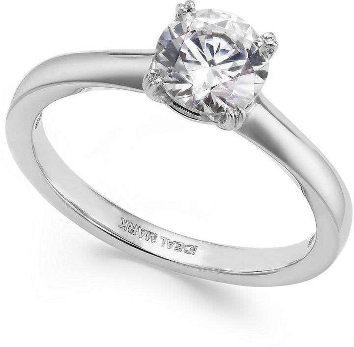 Hochzeit - Diamond Solitaire Ring in Platinum (1 ct. t.w.)