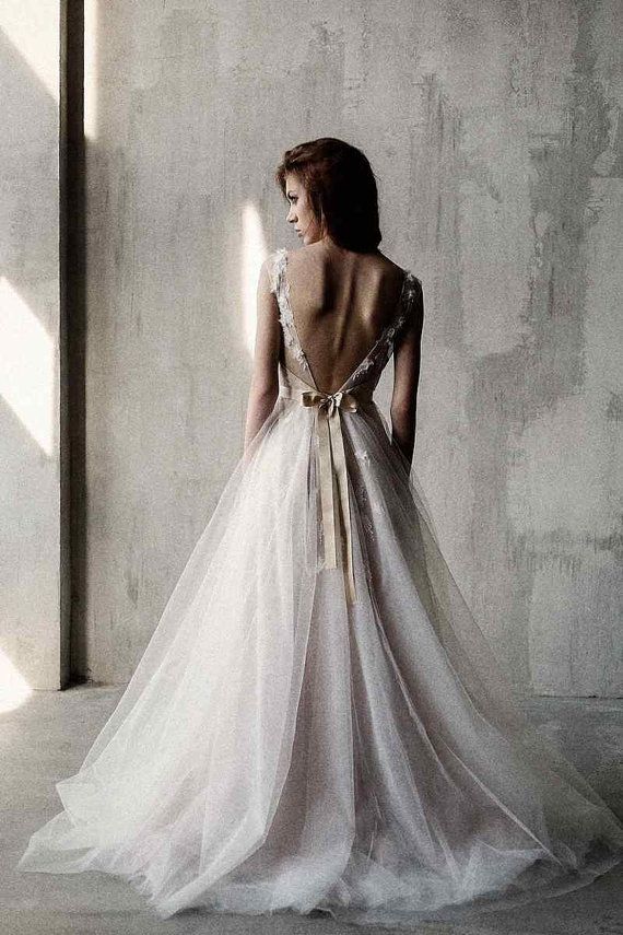Mariage - Nude Shaded Open Back Wedding Gown Decorated With Handmade Lace Appliques