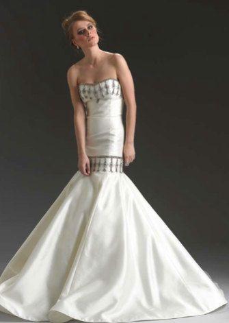 زفاف - Irina Shabayeva "Katherine" Bridal Gown With Beaded Accents At The Bust And Low Bodice . Available In Pure White With Clear Crystal Beading.