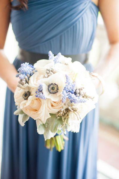Hochzeit - Bouquets In Blue