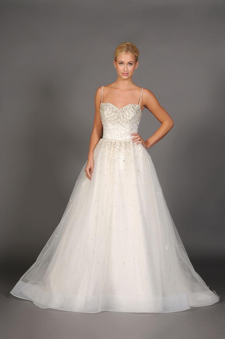 Mariage - Sleeveless Wedding Gown Inspiration