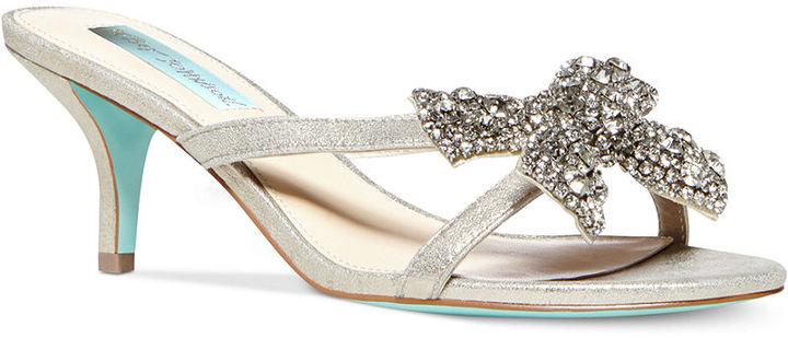 Mariage - Blue by Betsey Johnson Blush Evening Sandals