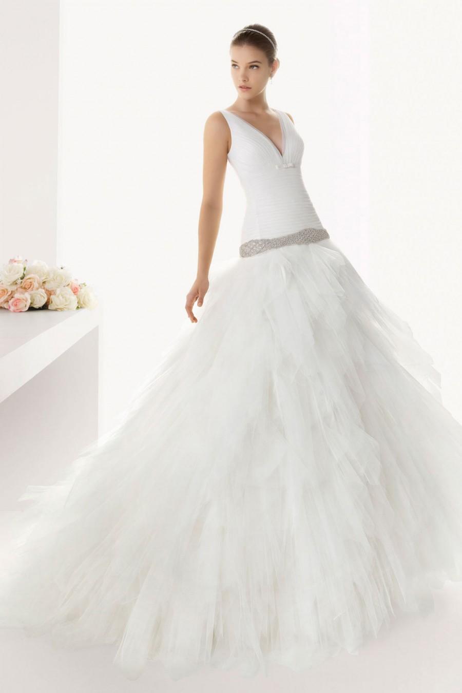 Wedding - Beautiful V neck Sheath Tulle Court train Wedding Dress Online