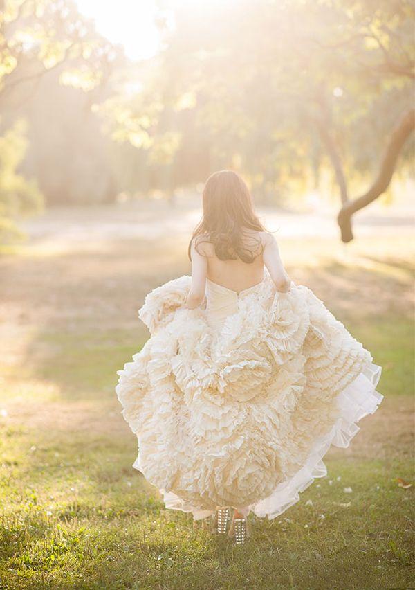 Wedding - Liquid Gold – Why You Need Magic Hour Portraits For Your Wedding!