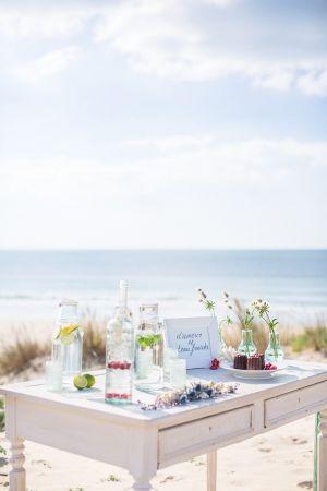 Свадьба - Bordeaux Beach Wedding Inspiration