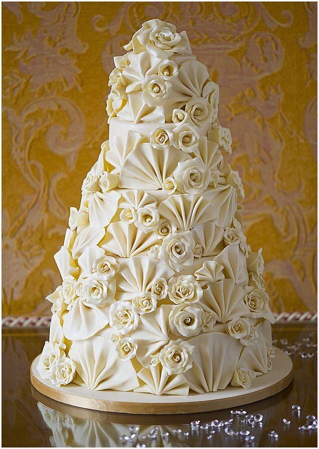Hochzeit - Through The Eras, Luxury Wedding Cake Collection