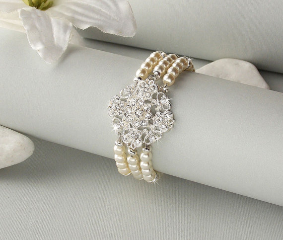 Hochzeit - Wedding Bracelet - Swarovski Pearl, Vintage Style, Bridal Bracelet, Wedding Jewelry, Bridesmaid Bracelet, Bridesmaid Jewelry - SOPHIA