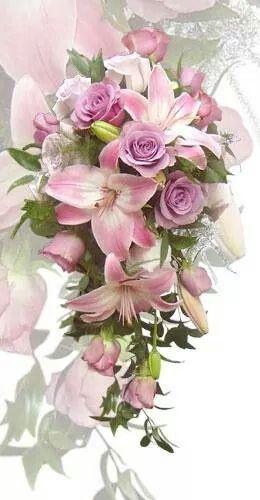 Hochzeit - Cascading Bouquets