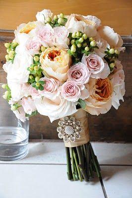 Свадьба - Bridal Bouquets Light Shades