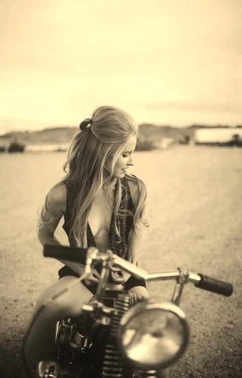 Mariage - Girl Bike