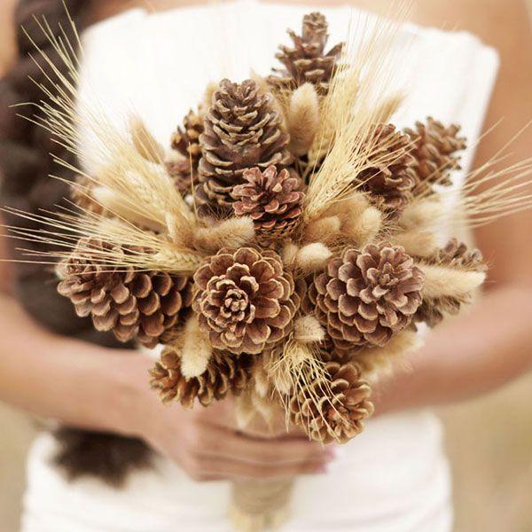 Свадьба - 10 Non-Floral Bouquets For Winter Weddings