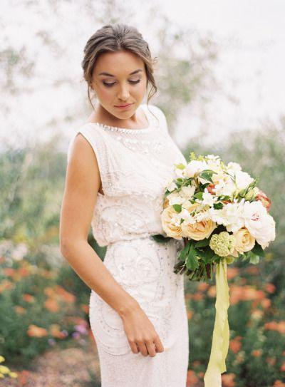 Hochzeit - Vineyard Bridal Inspiration Shoot