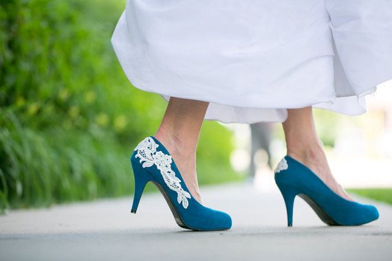 زفاف - Wedding Shoes - Teal Blue Wedding Shoes/Bridal Shoes With Ivory Lace. US Size 7.5