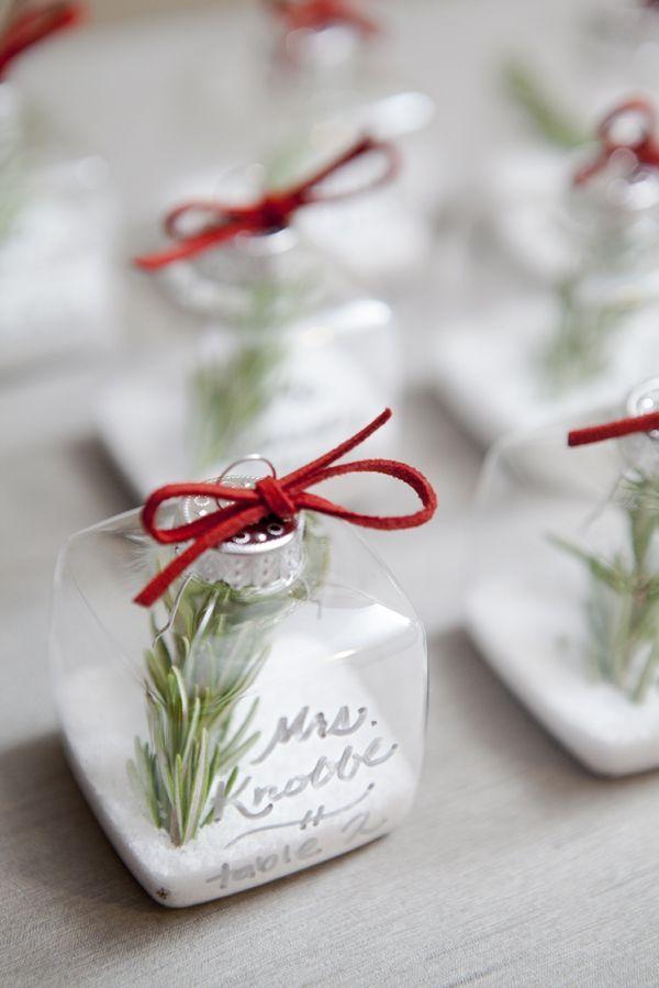 Mariage - DIY // Ornament Place Cards From SomethingTurquoise