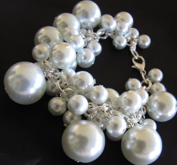 Свадьба - A Different Kind Of Pearl Bracelet