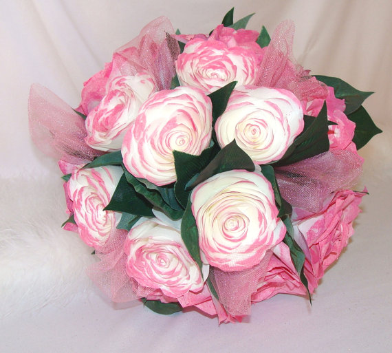 Hochzeit - Pink bridal bouquet, wedding bouquet, Rose bouquet, Fake flower bouquet, Paper bouquet, silk bouquet, Tulle bouquets, Flower girl bouquet