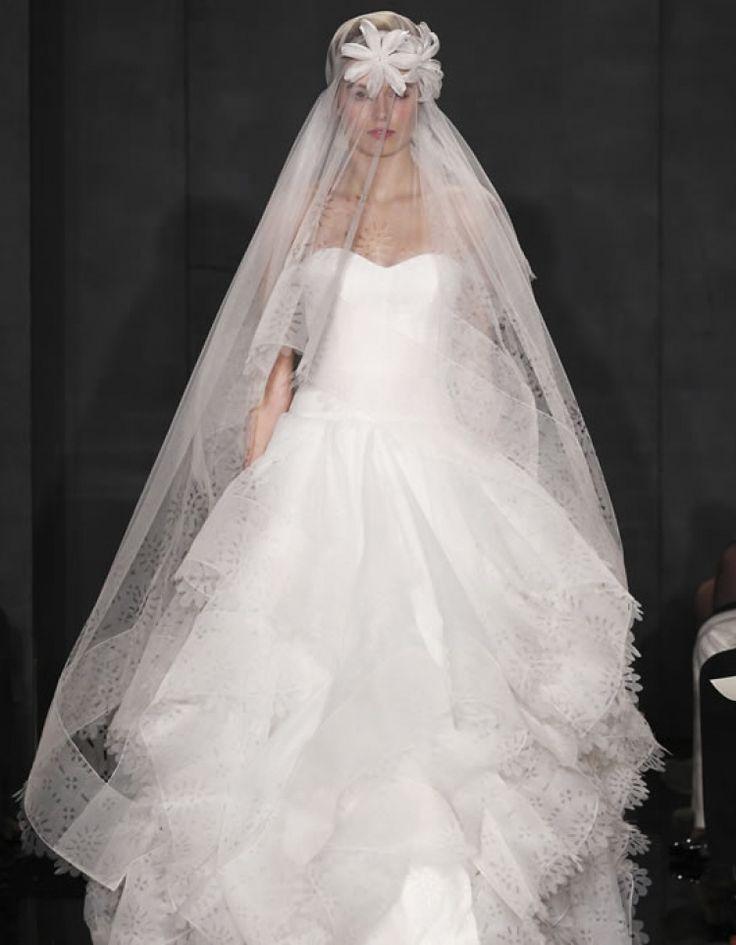 Свадьба - Strapless Wedding Dress Inspiration