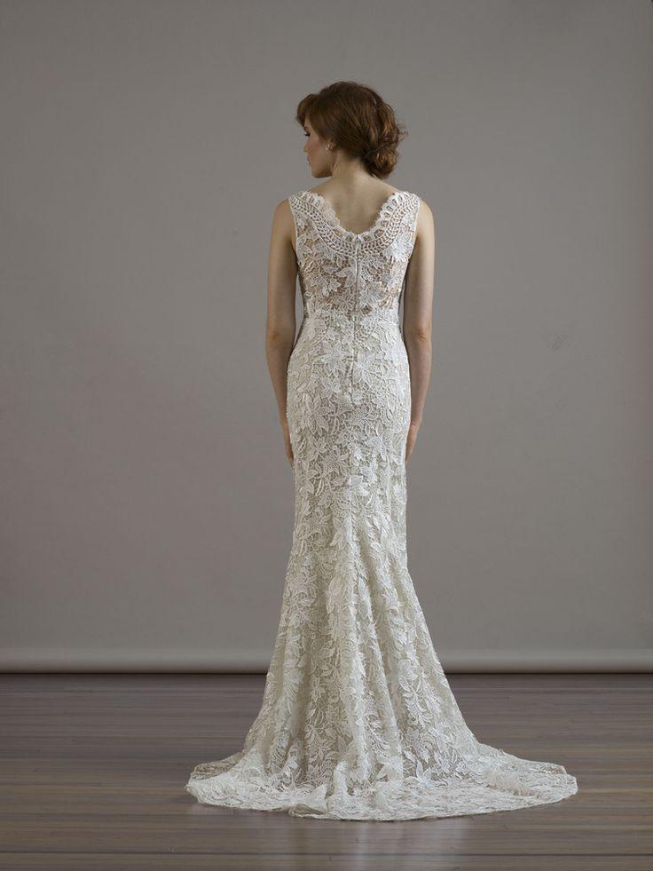 زفاف - 22 Hot-Off-The-Runway Wedding Gowns That Look Even Better From The Back