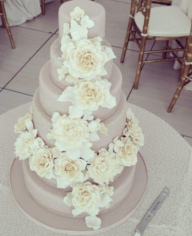 زفاف - 31 Unique And Chic Wedding Cake Designs