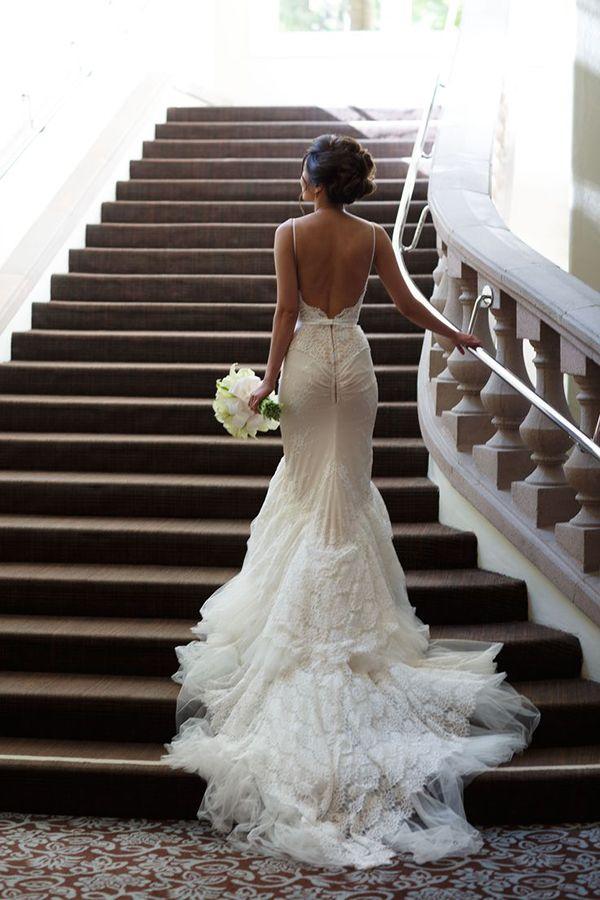 زفاف - How To Be Effortlessly Bridal: 30 Pretty Wedding Dresses With Trains