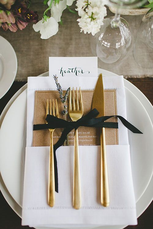 Mariage - Gold Wedding Details And Decor We Love