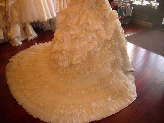 Hochzeit - Marie Antoinette Wedding Dress Victorian Corset Bridal Gown