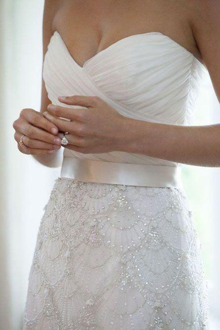 Свадьба - This Wedding Dress Is Very Grace Kelly