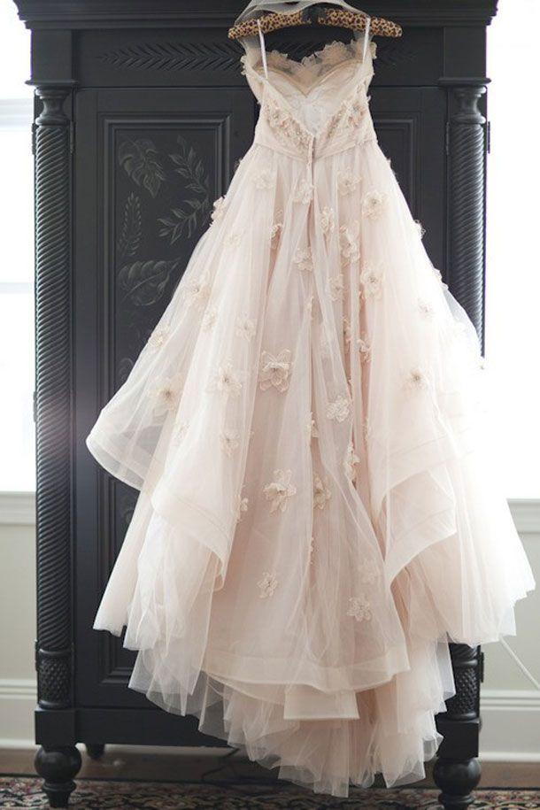 زفاف - Wedding Dresses  