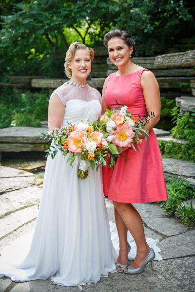 Свадьба - Pink And Turquoise Chicago Skyline Wedding