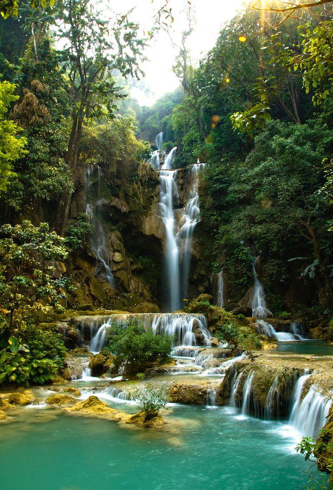 Hochzeit - Travel To Laos And Swim In The Spectacular Kwang Si Waterfalls