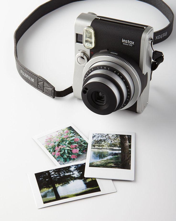 Hochzeit - Fuji Instax Mini Camera With Film