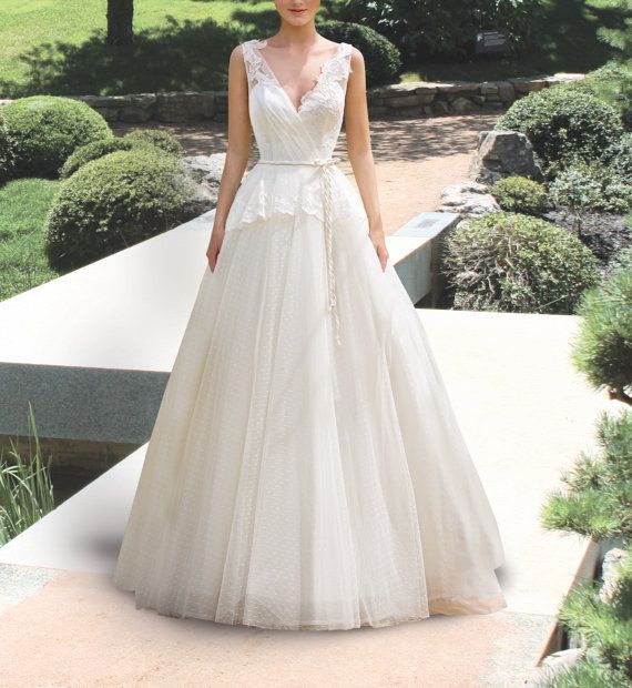 زفاف - Designer Wedding Dress Vintage Style Boho Chic Wedding Gown Romantic Gown With French Lace And Tulle