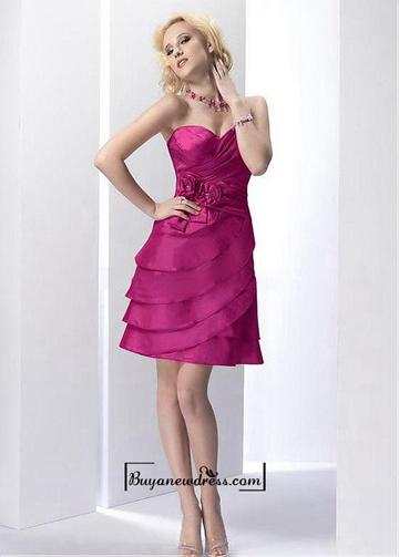 Mariage - Attractive Taffeta A-line Strapless Sweetheart Knee Length Homecoming Dress