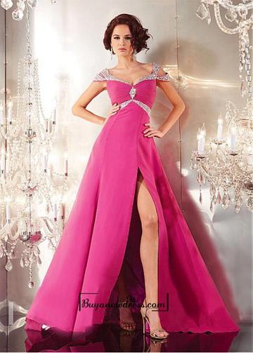 Свадьба - Alluring Chiffon Off-the-shoulder Neckline A-line Evening Dress With Train