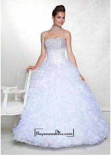 Свадьба - Alluring Organza & Lace Sweetheart Neckline Floor-length Ball Gown Prom Dress