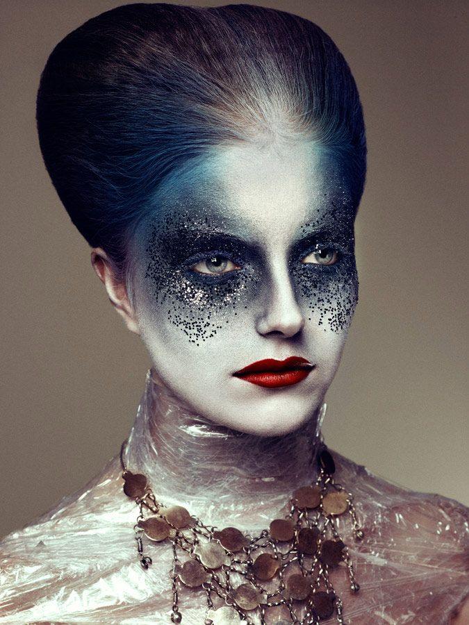 Extreme Strange Bizarre Unique Makeup Looks Tips And Tutorials 