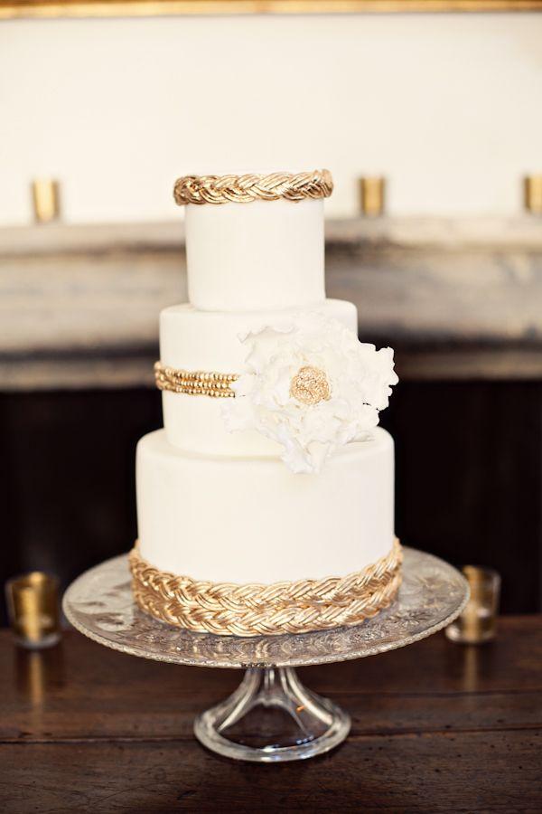 Hochzeit - Gold And Ivory Wedding