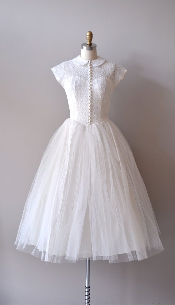 Hochzeit - R E S E R V E D...lace 50s Wedding Dress / 1950s Dress / If Fates Allow