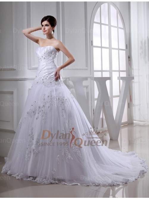 زفاف - Trendy A-line Beading Chapel Train Tulle & Taffeta Wedding Dress with Applique
